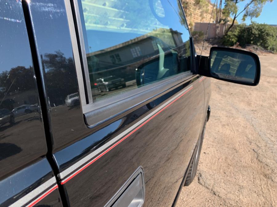 Детали экстерьера Chevrolet Tahoe Limited (GMT840) 2000 года  (фото 38 из 233)